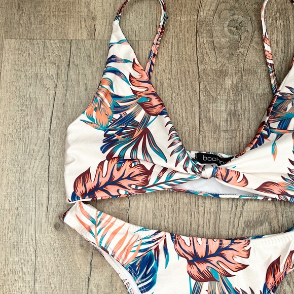 Boohoo front knot floral bikini set size 6 - Picture 4 of 8